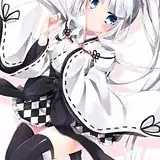 miss monochrome shrine maiden