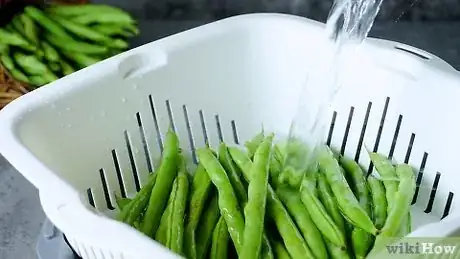 Image titled Clean Green Beans Step 2