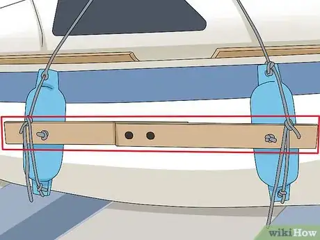 Image titled Tie Fenders on a Boat Step 3