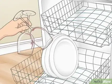 Image titled Store Wine Glasses Step 11