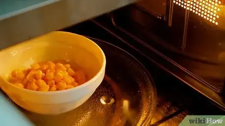 Image titled Cook Corn in the Microwave Step 12