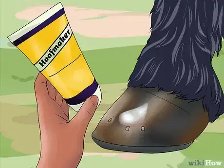 Image titled Pick a Horse Hoof Step 13