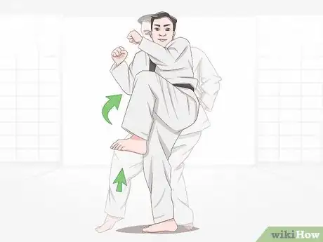 Image titled Execute Jump Kicks (Twio Chagi) in Taekwondo Step 32