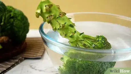 Image titled Clean Broccoli Step 8