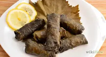 Make Dolma (Grape Leaves Roll)