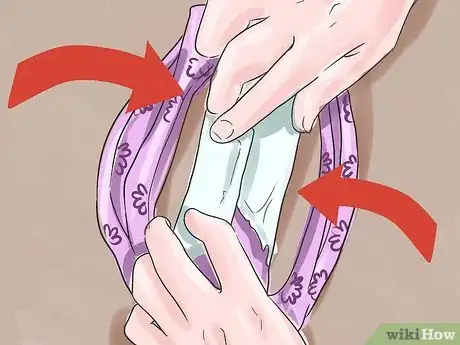 Image titled Use a Sanitary Napkin (Pad) Step 5