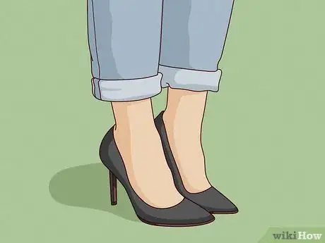 Image titled What Shoes Should You Wear with Straight Leg Jeans Step 7