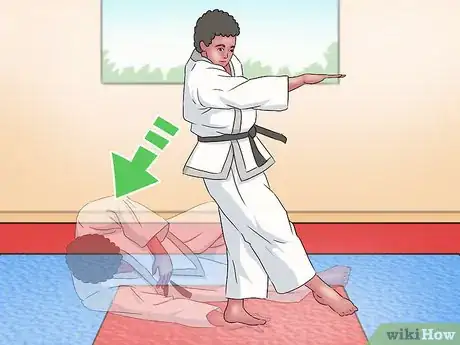 Image titled Roll in Jiu Jitsu Step 17