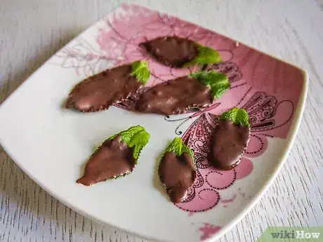 Image titled Make Chocolate Leaves Step 18