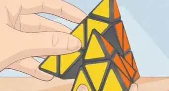 Solve a Pyraminx