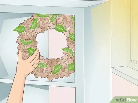 Image titled Make a Burlap Wreath Step 16