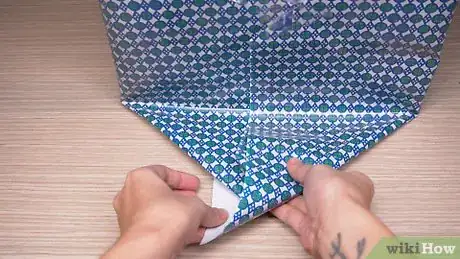 Image titled Wrap Big Boxes Step 20