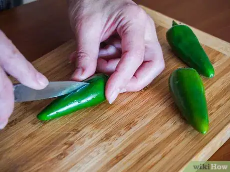 Image titled Make Jalapeno Poppers Step 1