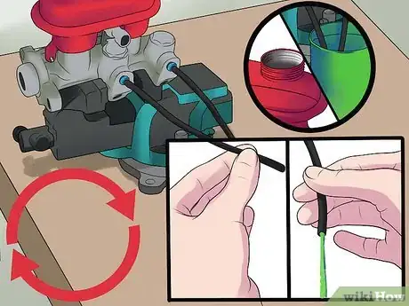 Image titled Bleed a Master Cylinder Step 12