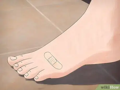 Image titled Make Sandals Comfortable Step 7