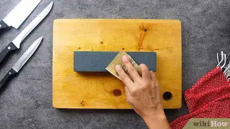 Image titled Clean a Sharpening Stone Step 10