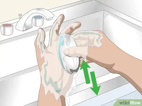 Image titled Get Rid of the Smell of Garlic Step 2