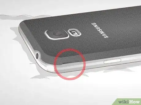 Image titled Take the Back Off a Samsung Galaxy Step 13