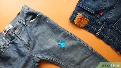 Image titled Remove Chewing Gum from Jeans Step 16