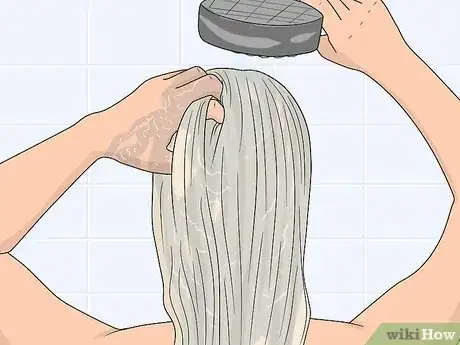 Image titled Bleach Dark Brown or Black Hair to Platinum Blonde or White Step 18