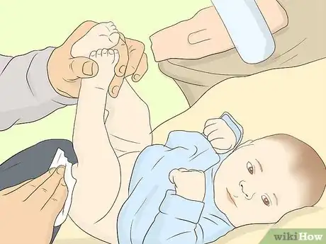 Image titled Use Cloth Diapers Step 3