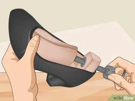 Image titled Remove Creases from Dress Shoes Step 17