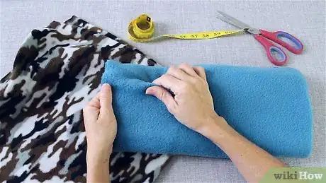 Image titled Make a No Sew Blanket Step 1