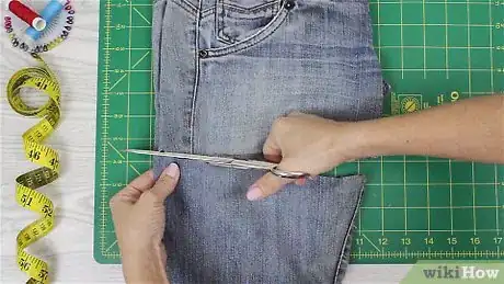 Image titled Make a Denim Purse Step 1