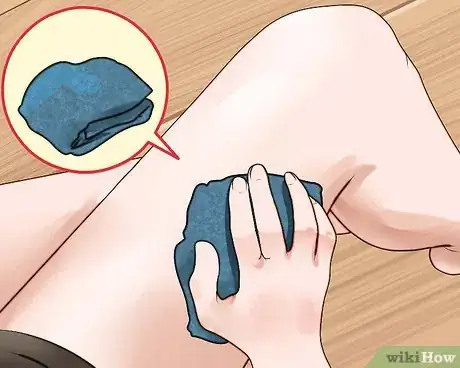 Image titled Decide to Use a Tourniquet (Home Remedy) Step 4