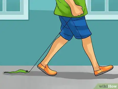 Image titled Do Tricks with Your Fuzzy Magic Worm Step 4