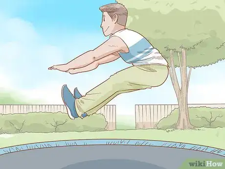 Image titled Do Trampoline Tricks Step 3