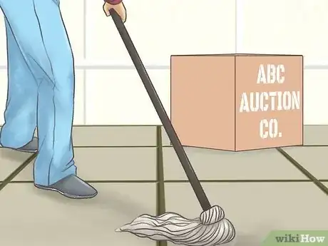 Image titled Become an Auctioneer Step 3