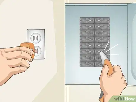 Image titled Test the Amperage of an Outlet Step 3