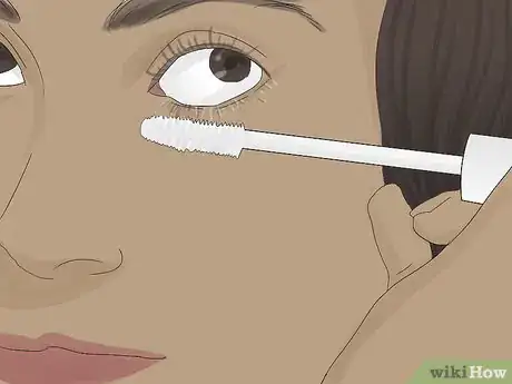 Image titled Wear Mascara on Your Lower Lashes Step 5