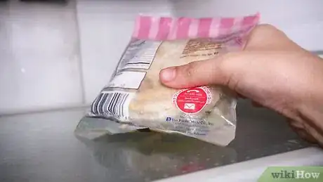 Image titled Defrost Burgers Step 1