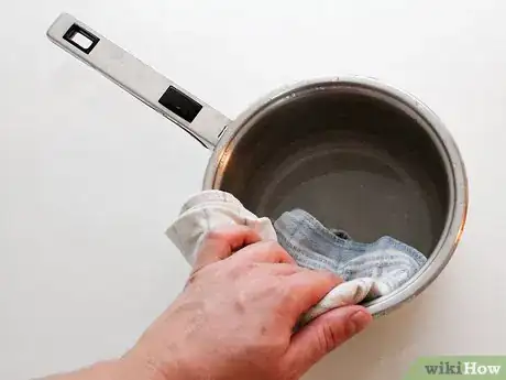 Image titled Clean Pots and Pans Step 5