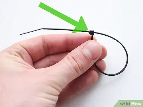 Image titled Open Cable Ties Step 1