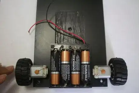 Image titled GlueBattery.jpeg