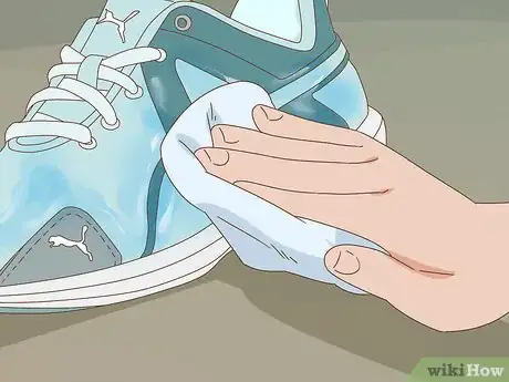 Image titled Clean Pumas Step 11