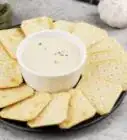 Make Garlic Cream Sauce