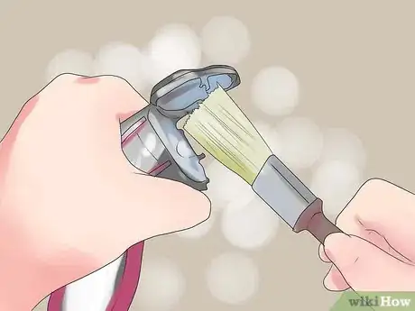 Image titled Shave Your Armpits Step 13