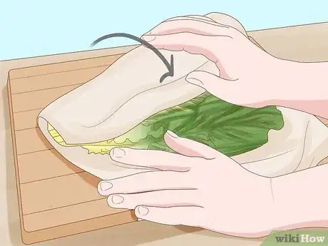 Image titled Keep Lettuce Fresh Step 2