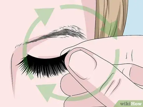 Image titled Trim False Eyelashes Step 6