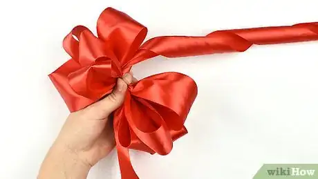 Image titled Make a Bow for a Wreath Step 13