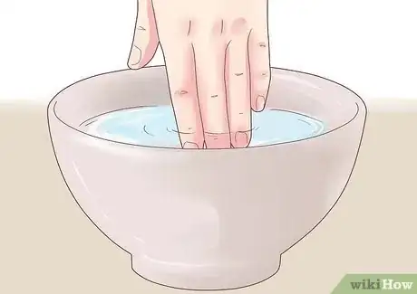 Image titled Make Perfume (Flower Blossoms and Water Method) Step 10