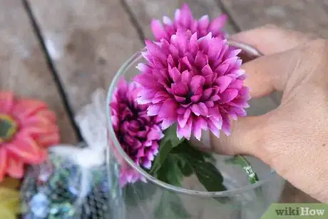 Image titled Make Elegant Centerpieces Using Distilled Water and Silk Flowers Step 7