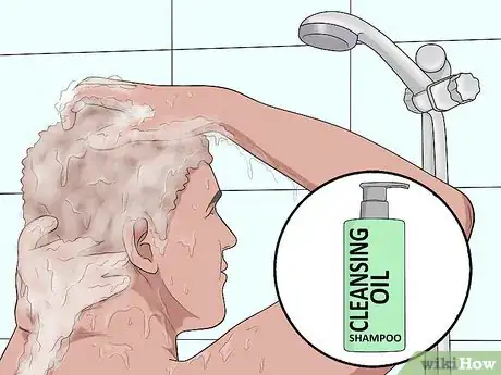 Image titled Use Clarifying Shampoo Step 3