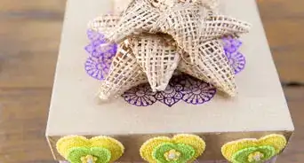 Make a Burlap Bow