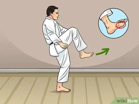 Image titled Perform Mae Geri (Shotokan Karate) Step 3