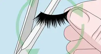 Trim False Eyelashes